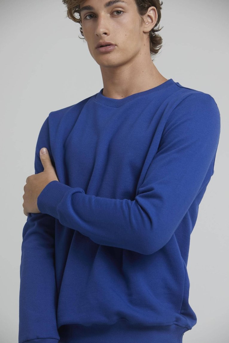 17_2_0_054_W_SHIRT_23_1259_web