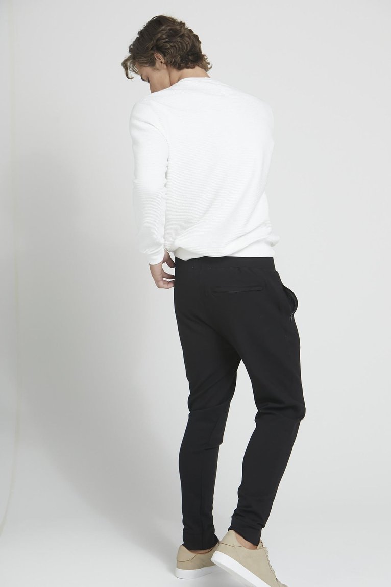 9_6_9_980_wshirt_calcatraveller_preto204_web