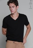 20_6_0_027_wshirt_camisetaegipcio_golaV_preto1_web