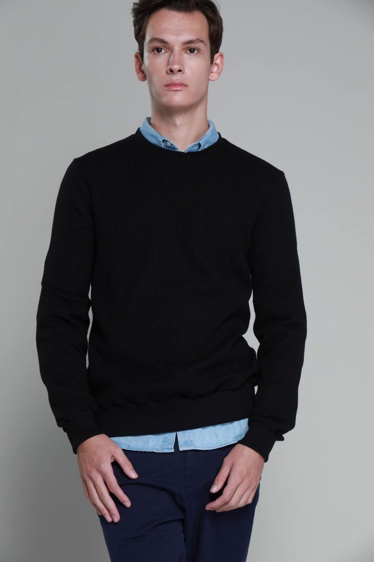 20_5_5_526_wshirt_sueterlondon_preto1_web