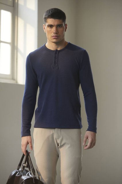 Henley Manga Longa Tricot Encorpado