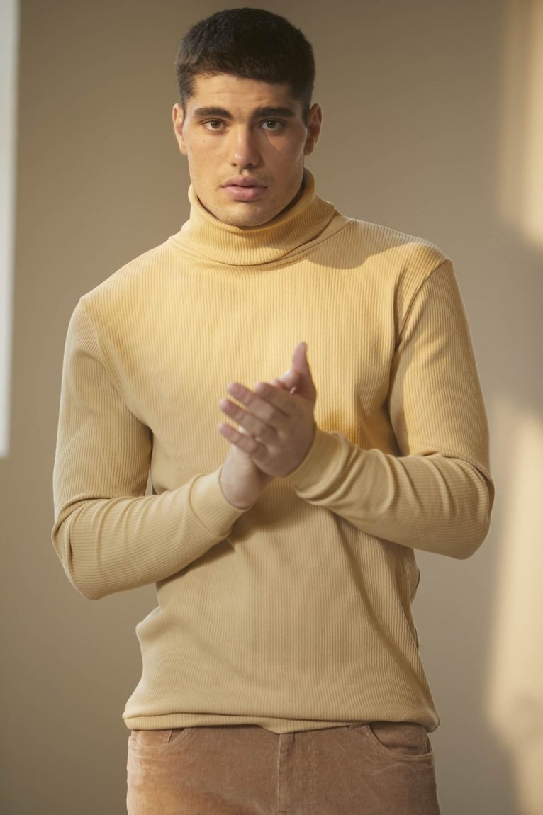 21_58_20_746_21_5_0_076_wshirt_blusacaneladagolarola_camel20120wshirt2427253_web