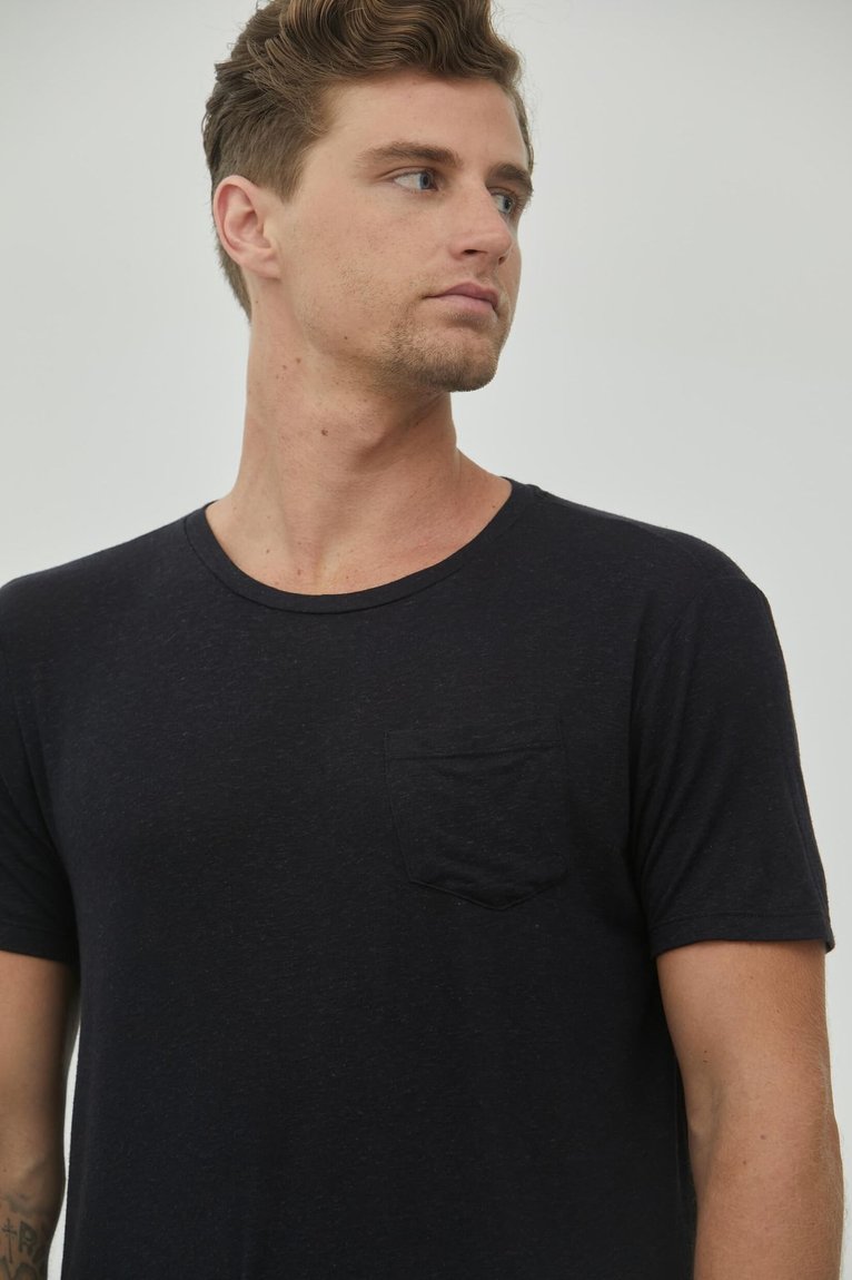 21_42_43_823_21_12_9_976_camiseta20linen20pocket20preta20320wshirt_24_5466_web