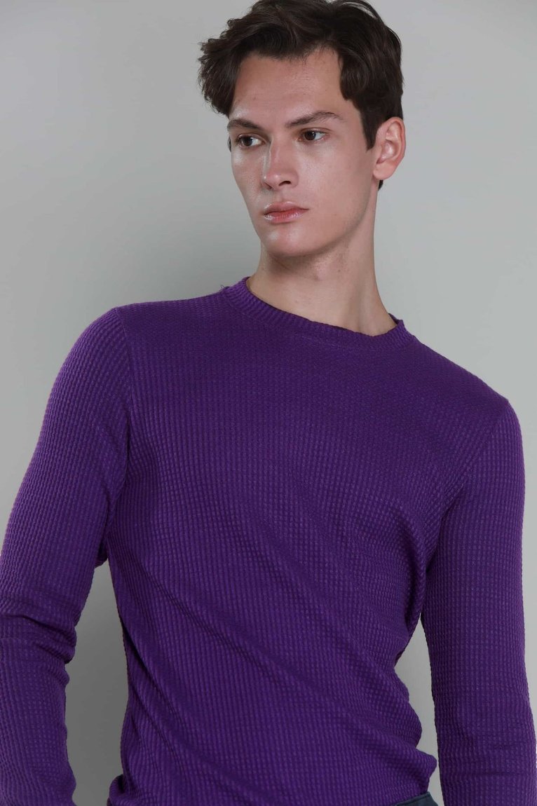 19_6_9_906_wshirt_sueterlondon_violeta2_web