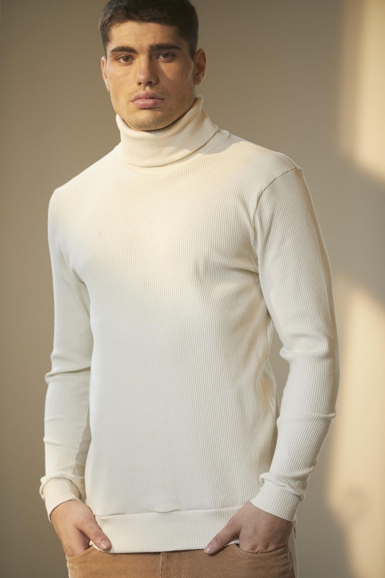 21_58_15_716_21_5_9_924_wshirt_blusacaneladagolarola_areia20220wshirt2427279_web