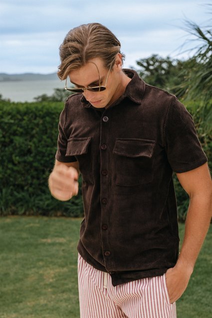 Overshirt Veludo Cotelê Manga Curta