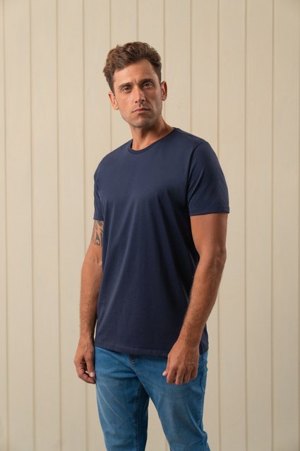 Camiseta Algodão Pima Leve Gola C