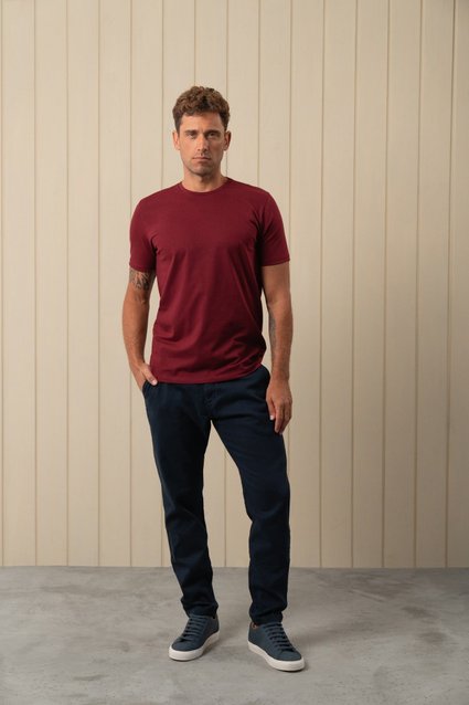 Camiseta Básica Algodão Egípcio Gola C