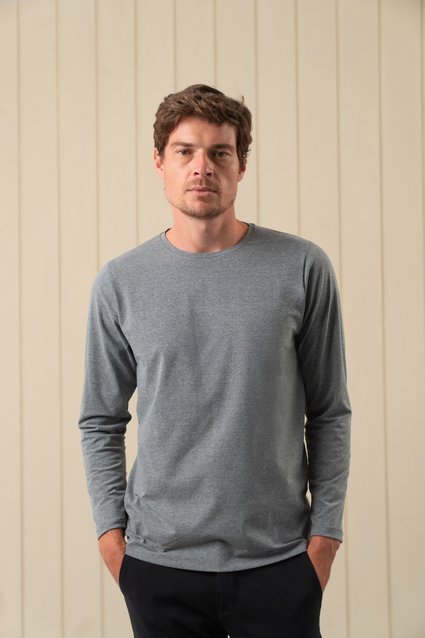 Camiseta Manga Longa Algodão Egípcio Gola C